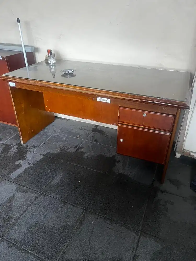 Meja Kerja (harga bisa nego sampai jadi)