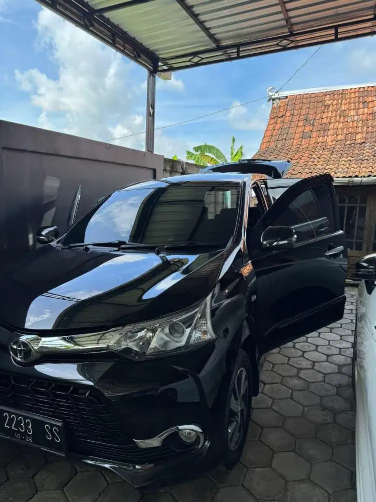jual mobil avanza veloz 1,5 A/T