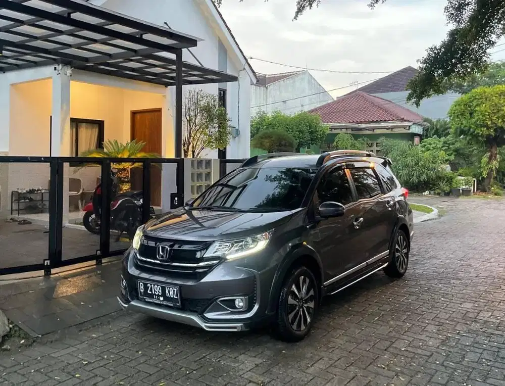 Honda BRV Prestige 2020 AT Matic Model 2021 Type Tertinggi no xpander