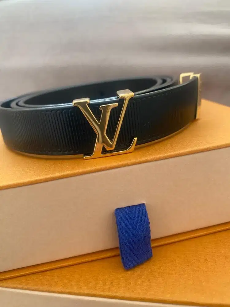 2 Belt Louis Vuitton /  2 Ikat Pinggang LV