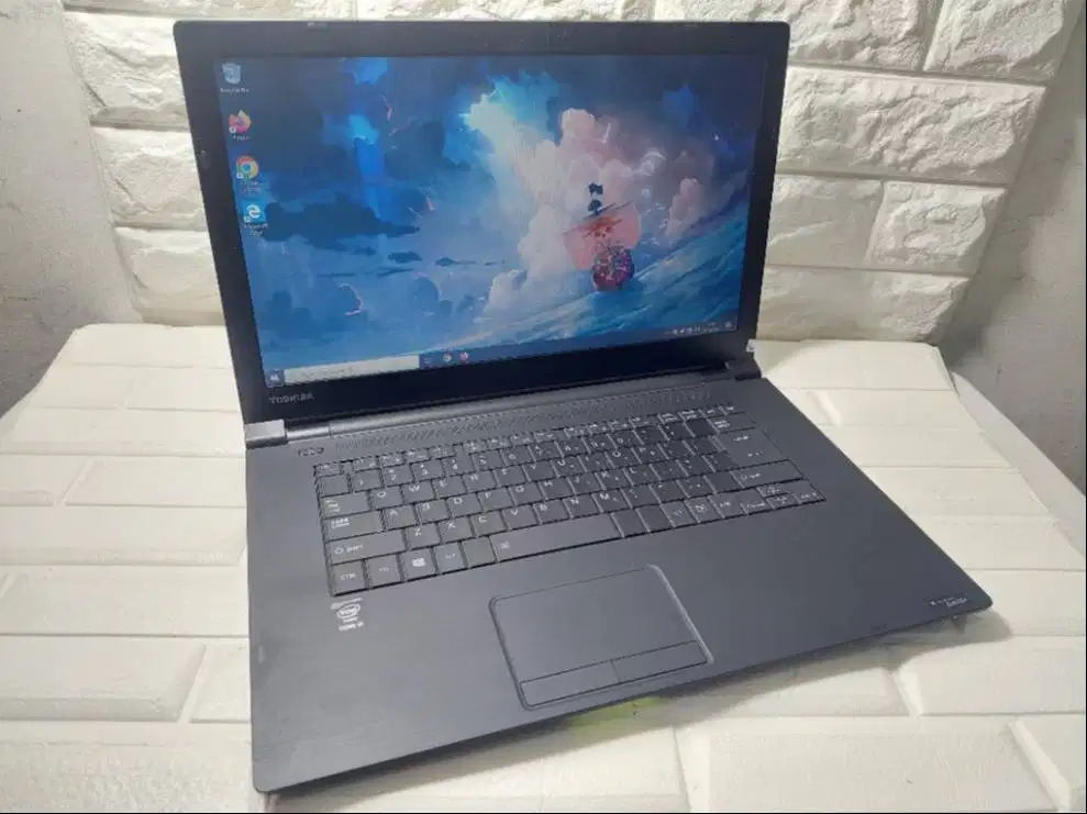 Laptop Toshiba Dynabook B65 Core i5-7200U Ram 8GB 15,6inch N-WKJ3