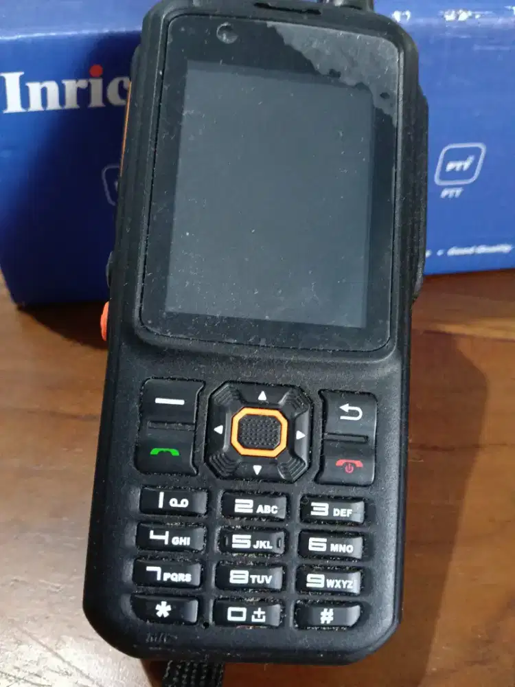 Walkie Talkie Inrico T320