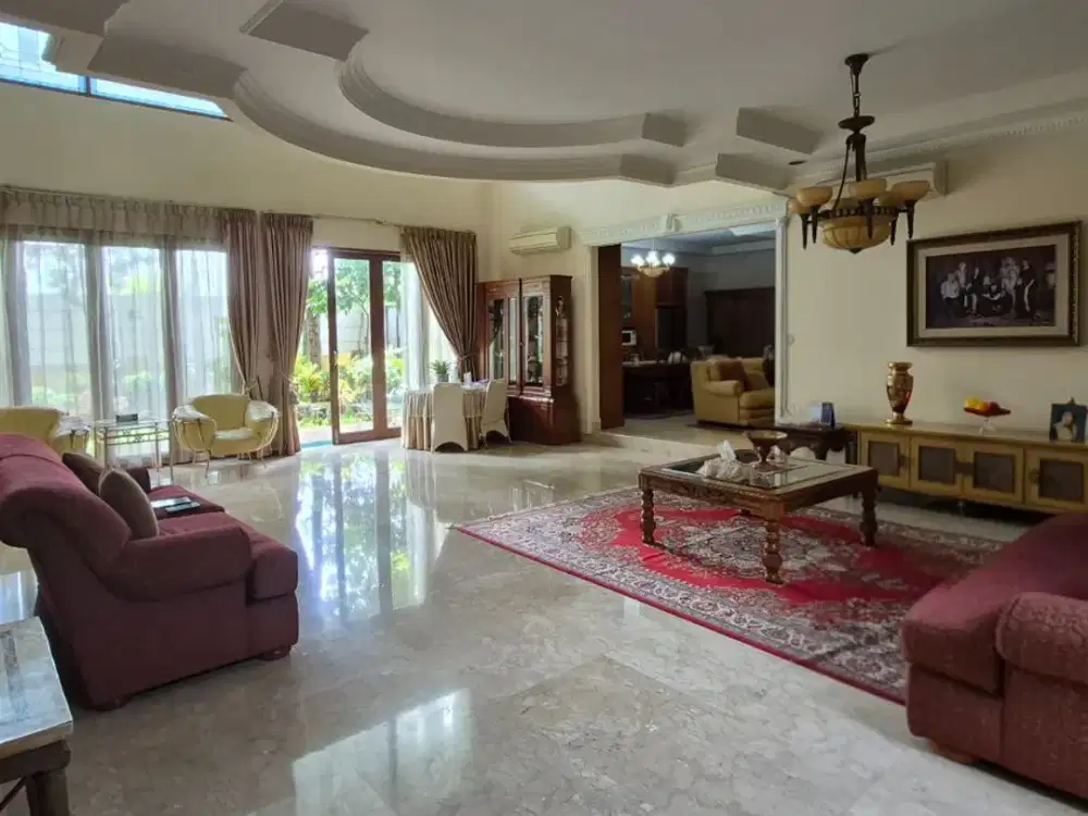 Dijual rumah mewah 2 lantai di daerah Fatmawati, Jakarta Selatan