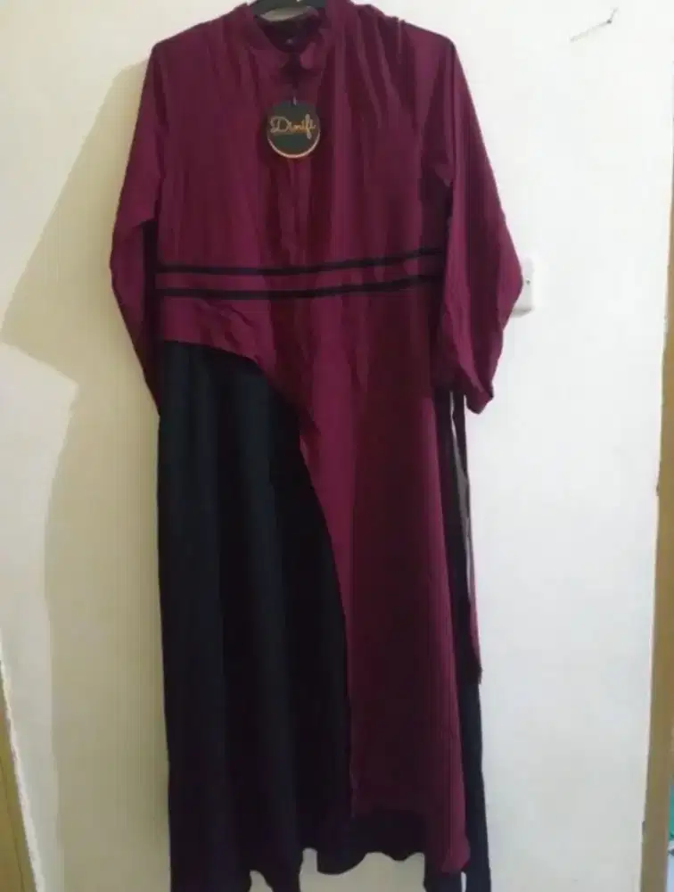 Gamis dinifi wanita maroon