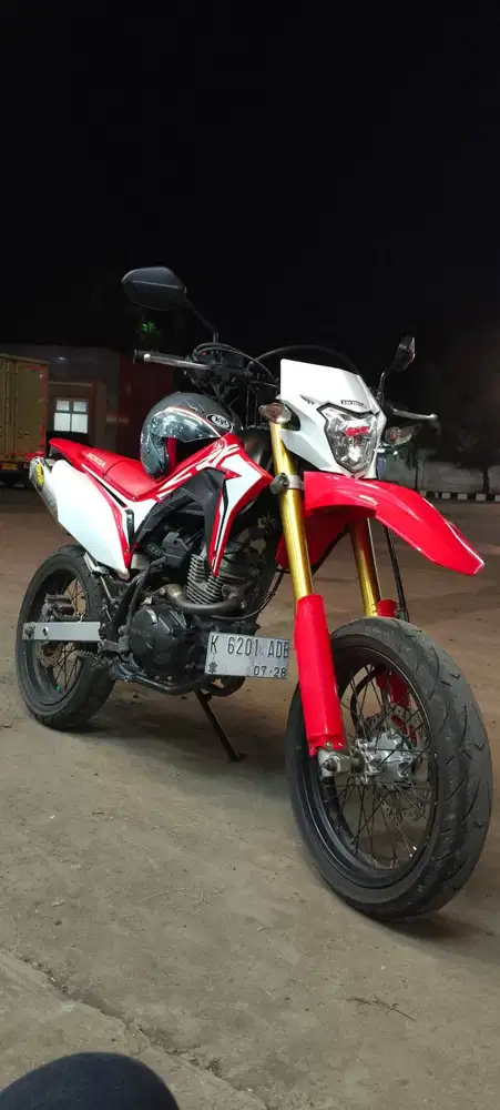 Honda Crf 150 L merah Putih