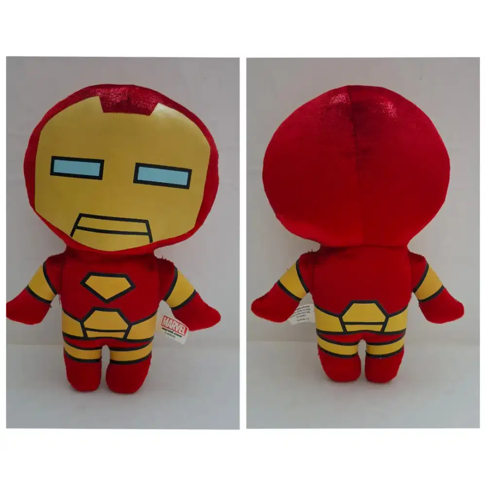 LIMITED EDITION: Boneka MARVEL Hongkong Disneyland (per pcs)