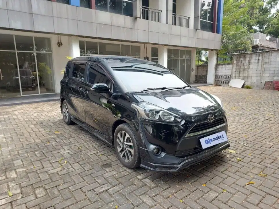 TDP 7,JT Toyota Sienta 1.5 V Bensin-MT Hitam 2016