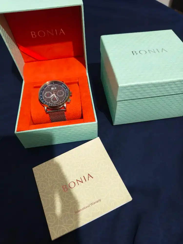 Jam tangan pria Bonia