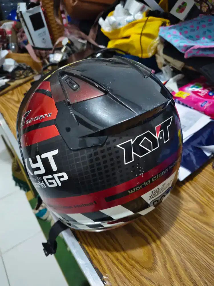 Helm kyt original