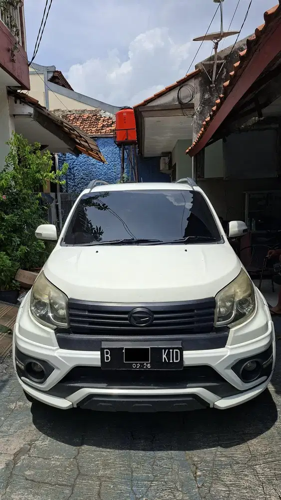 Daihatsu Terios R AT ADVENTURE 2016