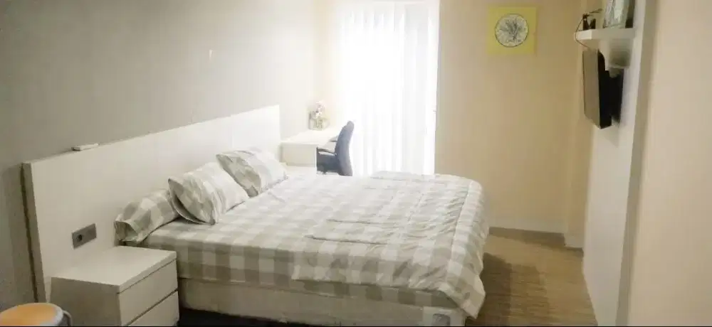 DISEWAKAN APARTEMEN PINNACLE ( LOUIS KIENNE ) PANDANARAN SEMARANG