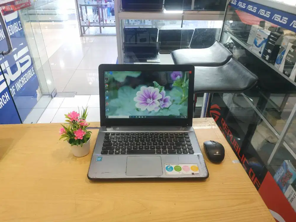 SALE LAPTOP ASUS X441S CELERON RAM 2GB SSD 128GB