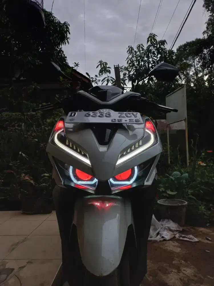 Jual / tukar tambah headlamp biled vario 125/150 new