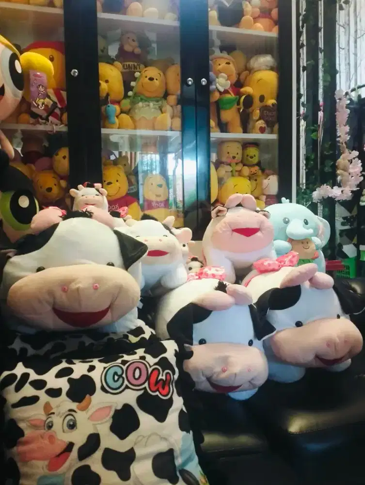 Menjual berbagai macam boneka import