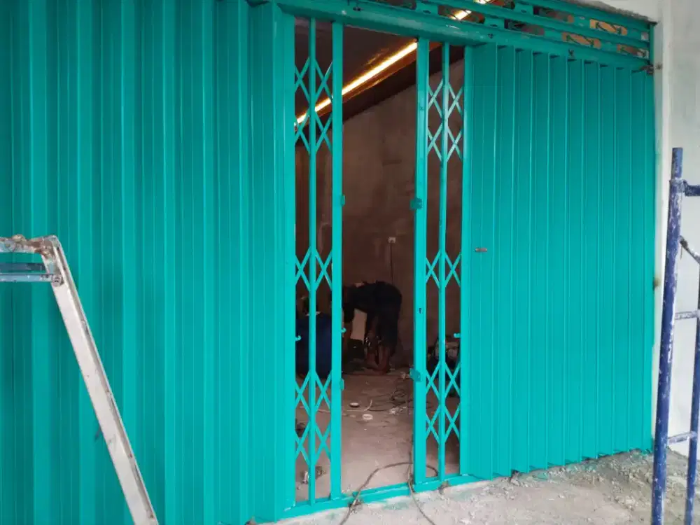 Spesialis pintu Harmonika Surabaya