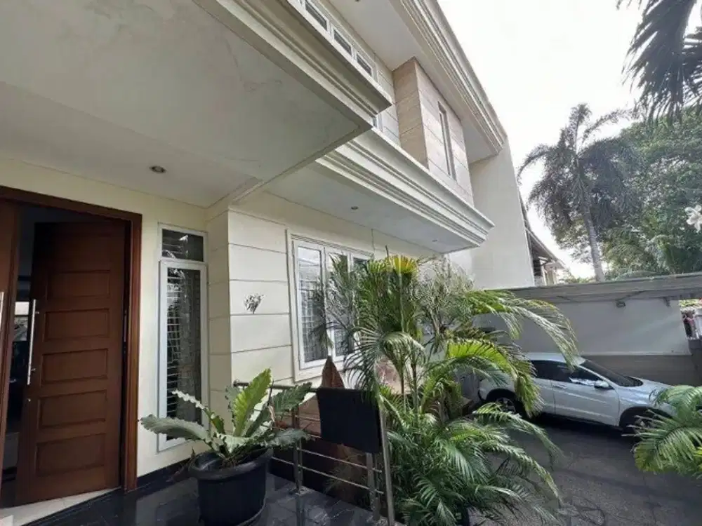 RUMAH DIJUAL DI PONDOK INDAH SIAP HUNI SELANGKAH KE PIM