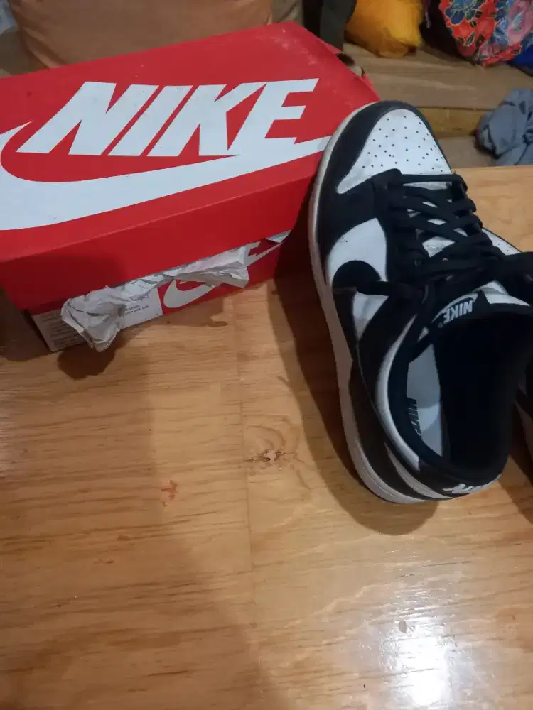 Sepatu nike panda second