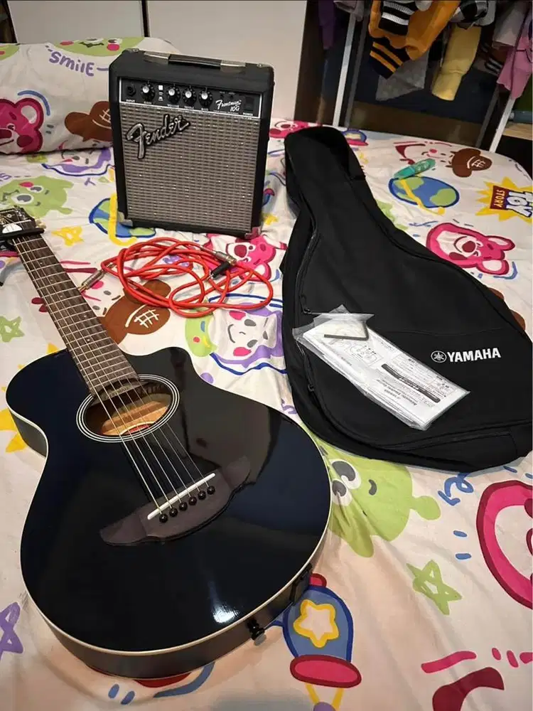 Gitar Yamaha apx t2 Original + sound fender frontman 10G.