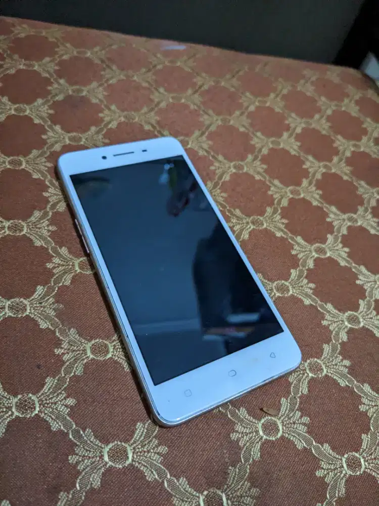 Dijual Oppo A37 2/16