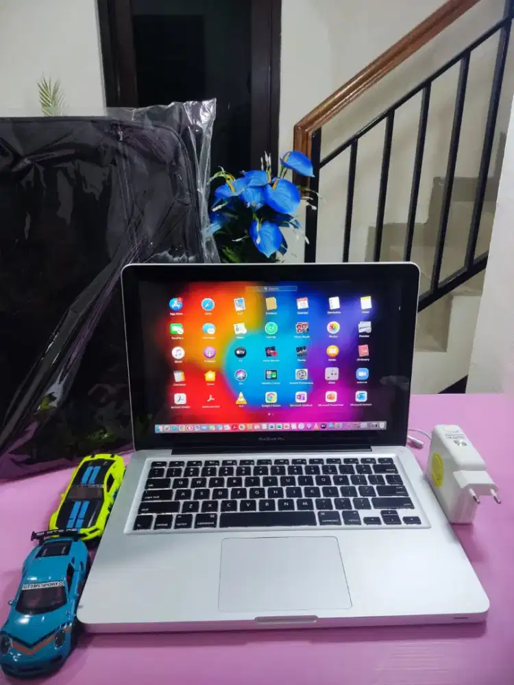 Macbook Pro 2012 SSD+HDD Ready Office Siap pakai