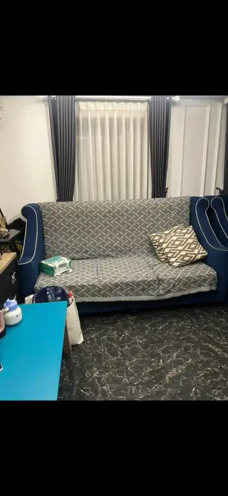 Dijual cepat sofa informa 3 seater