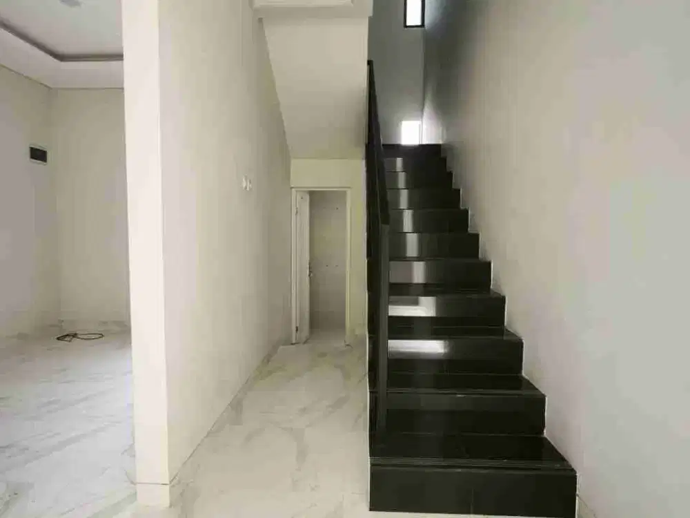 Rumah Baru Ploso Dekat Unair Mojo Gubeng Karang Menjangan