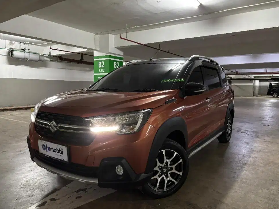 LOW DP Suzuki XL7 1.5 Alpha Bensin-AT 2022 WIH