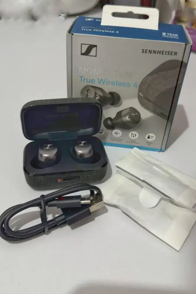 SENNHEISER MOMENTUM TRUE WIRELESS 4