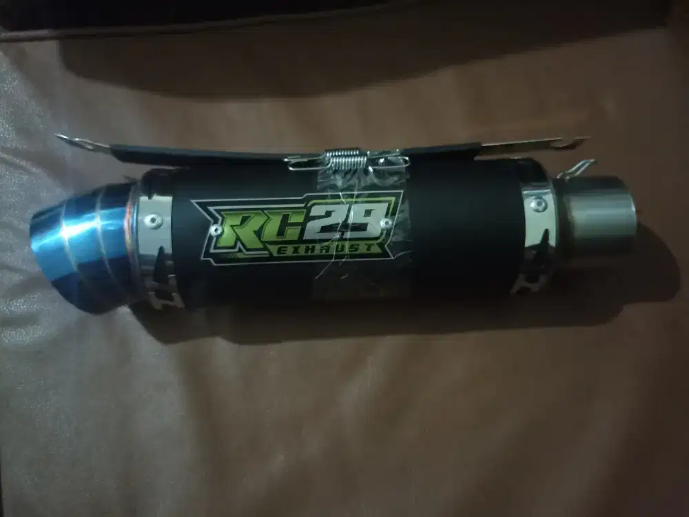 Knalpot RC29 exhaust