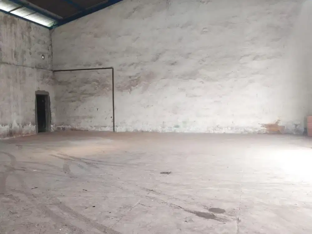 Disewakan gudang LB 17,2x57=980m di mutiara tambak langoon Surabaya