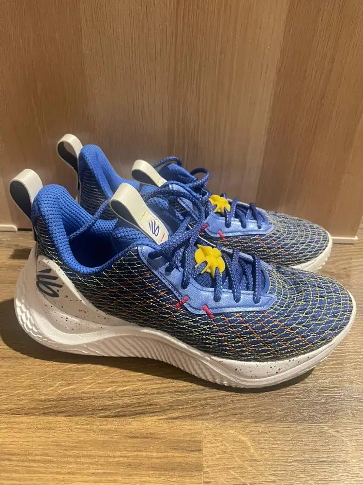 Sepatu Basket Under Armour Curry 10 Flow Dub Nation Blue