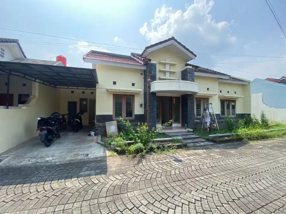 Rumah Luas Second area Perumahan Dekat Jl. Godean KM 7