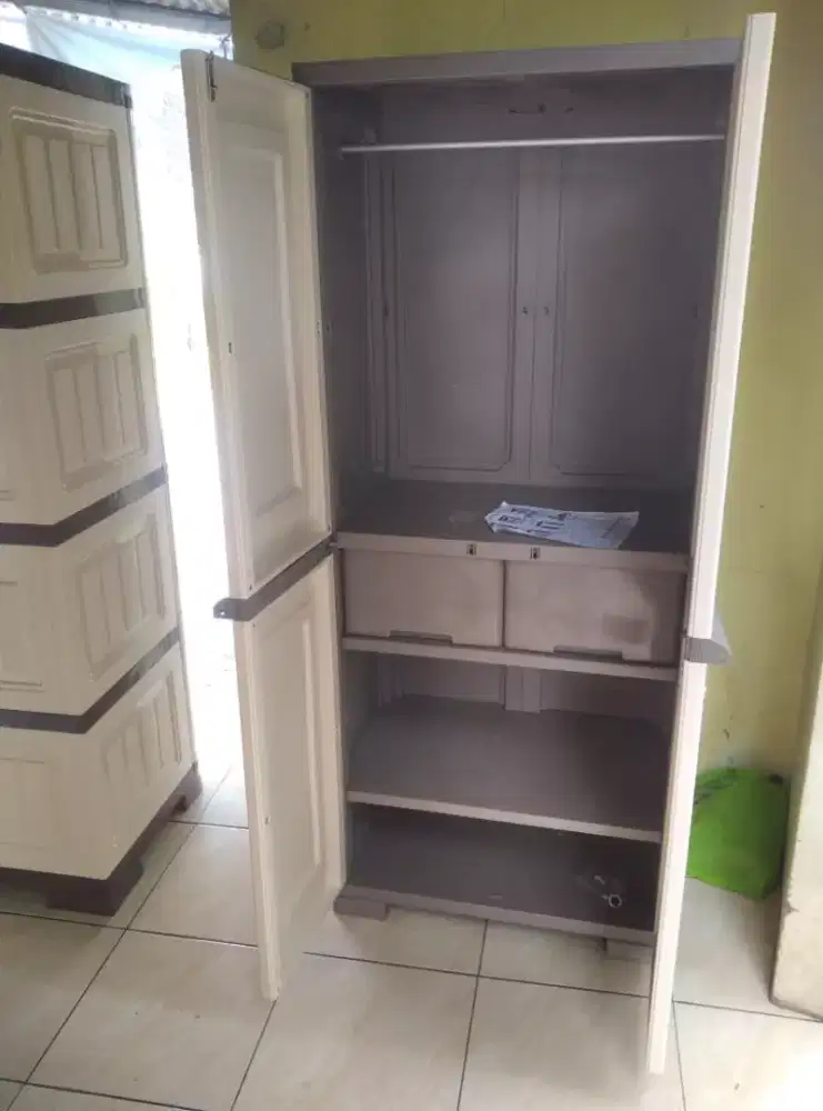 Lemari baju 2pintu olymplast