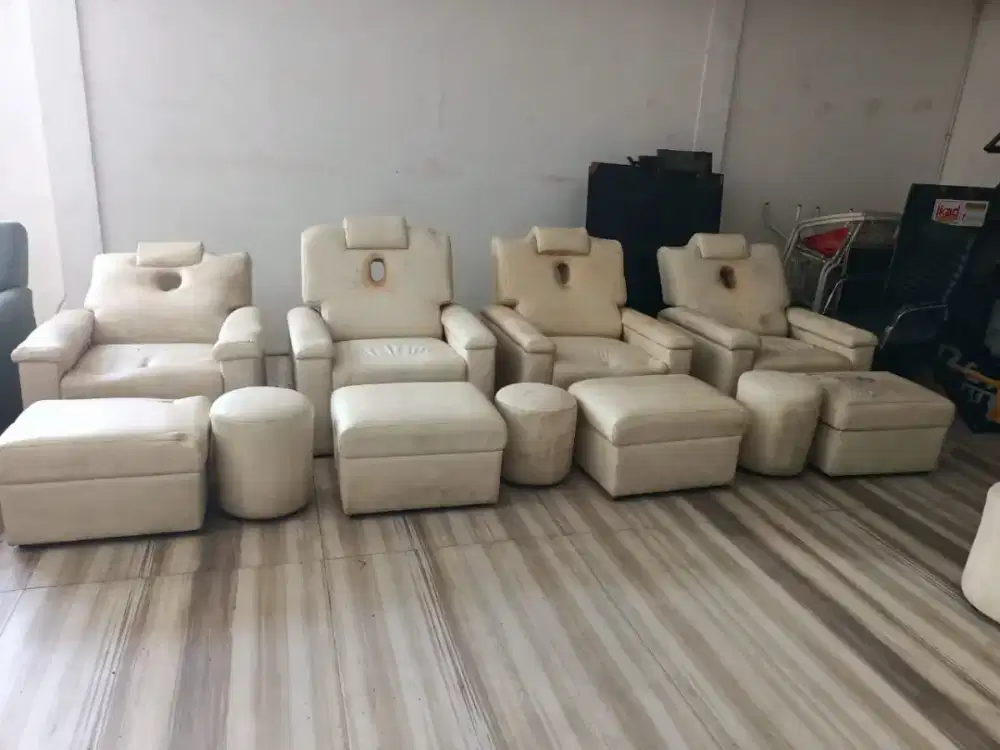 Sofa Pijat Buat Ruangan Santai