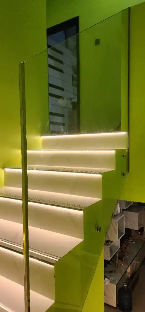 Jasa tukang kaca aluminium dan partisi