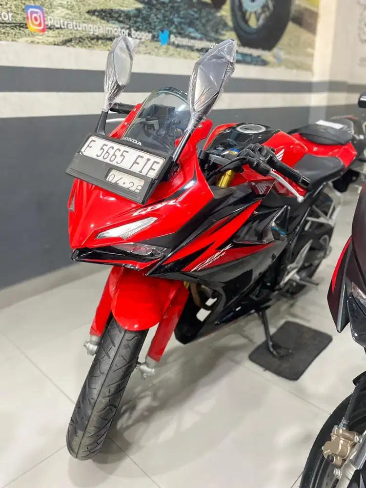 cbr 150 r abs km low