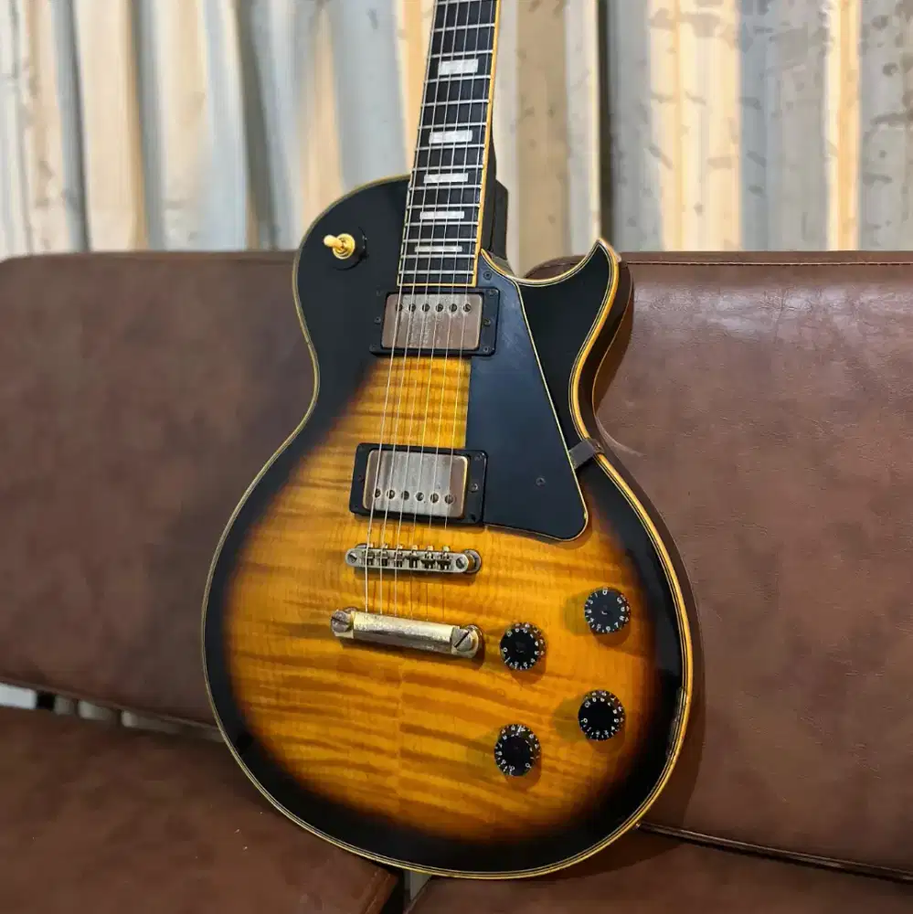 J&D Les Paul Smoke Burst