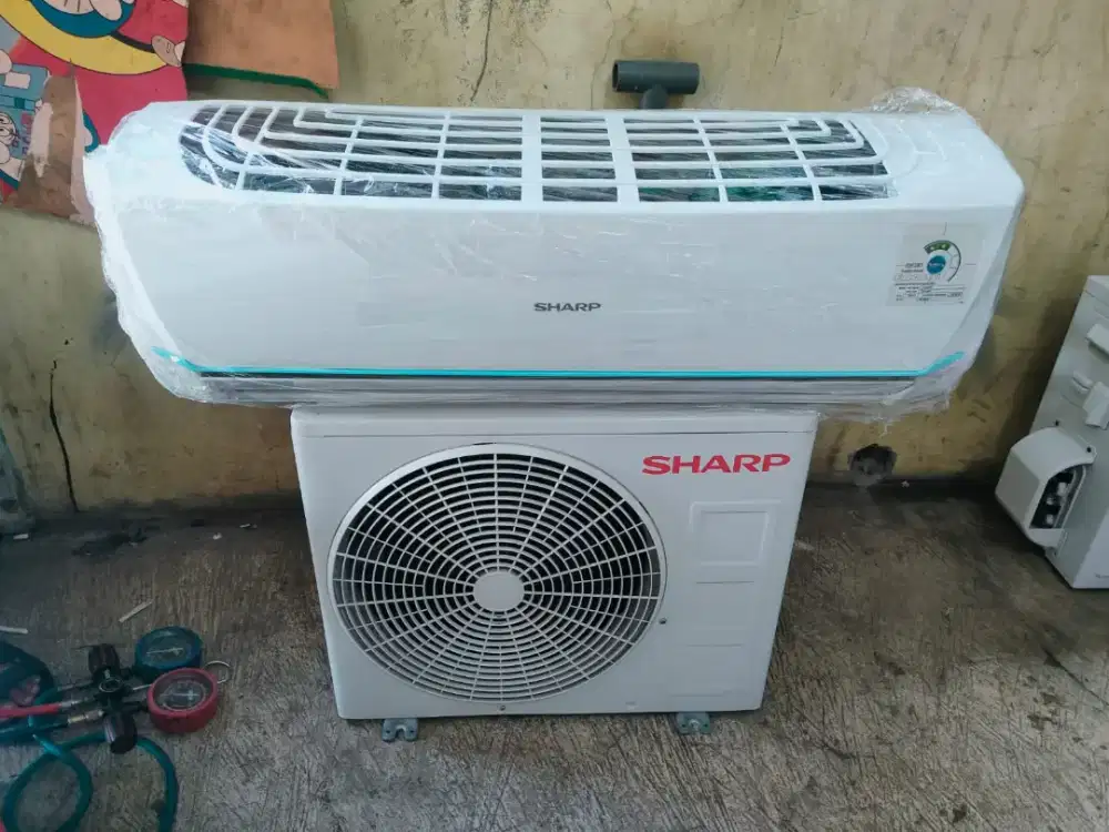 Jual AC secon  merek Sharp 1/2pk AC dingin mantap