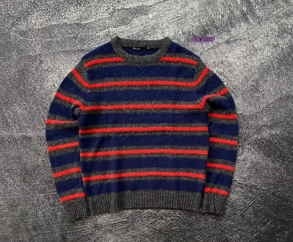 Knitwear rajut salur 8seconds