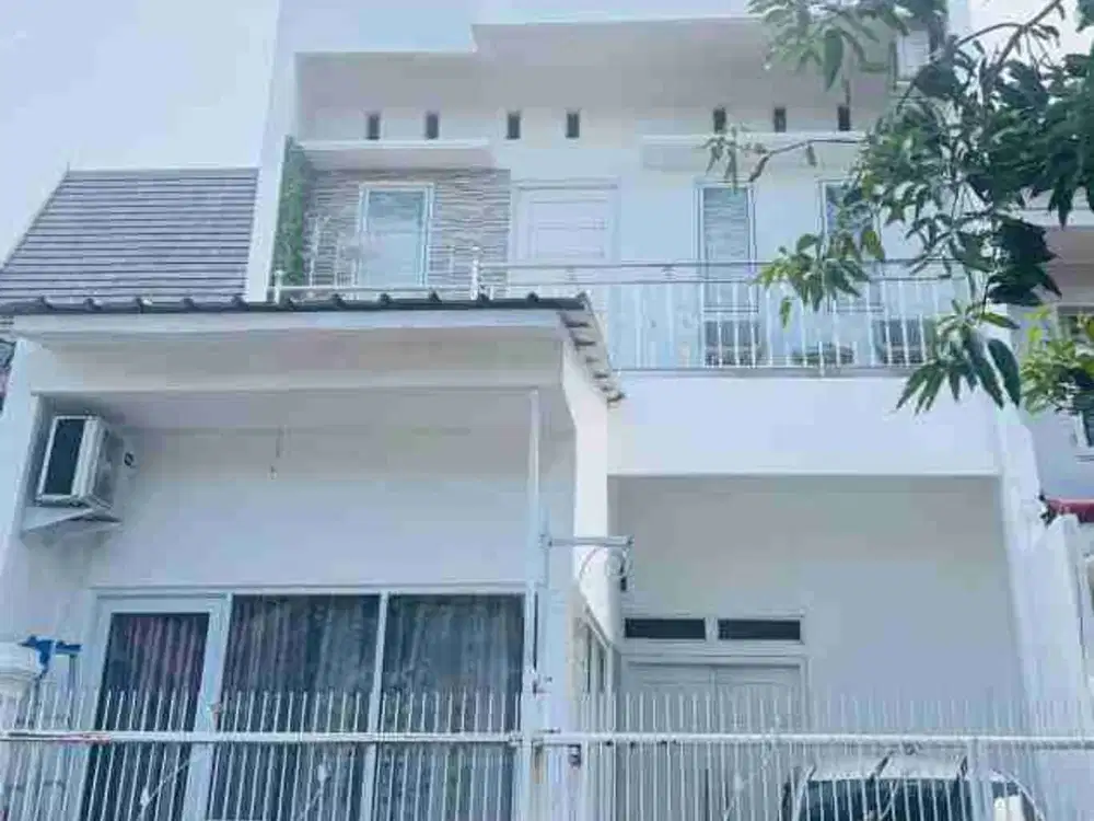 Dijual Cepat Rumah 2 lt Full Renovasi, Furnished, SHM, Banjar Wijaya Tangerang