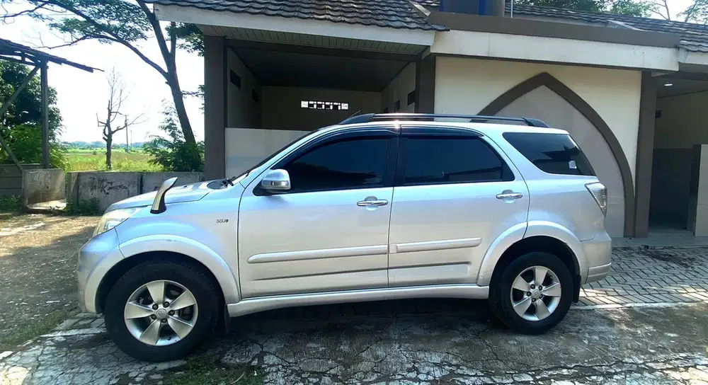 Toyota Rush 2014 Bensin