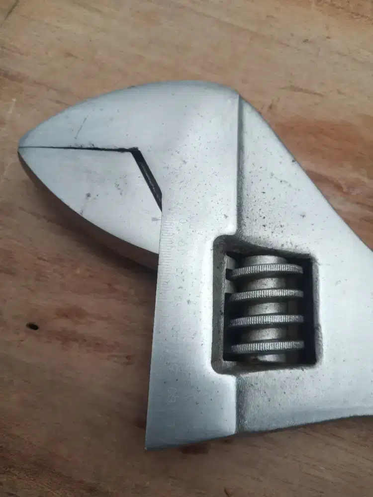 KUNCI INGGRIS 24 inch TEKIRO