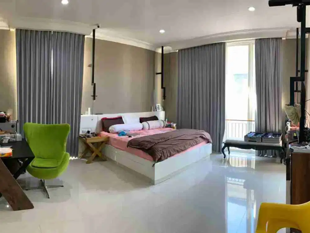 Pakuwon Indah The Mansion Full Furnish Siap Huni Dekat Pakuwon Mall
