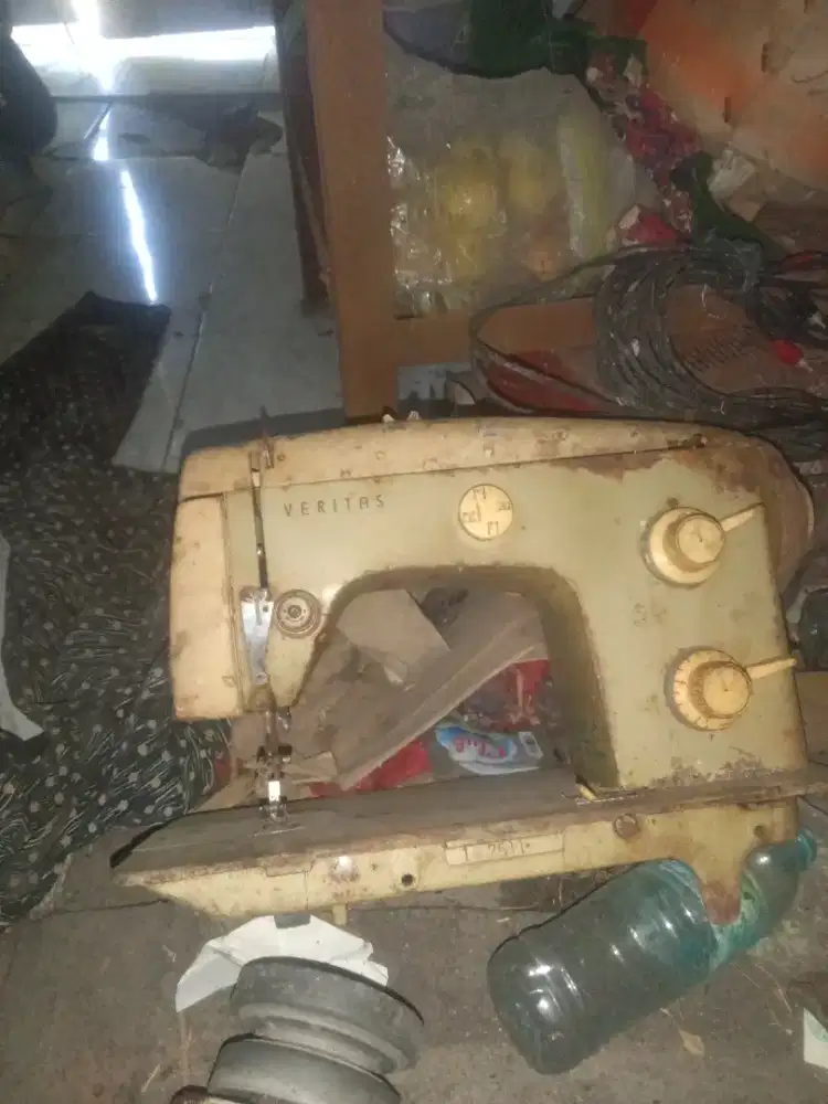 dua kepala mesin jahit borongan