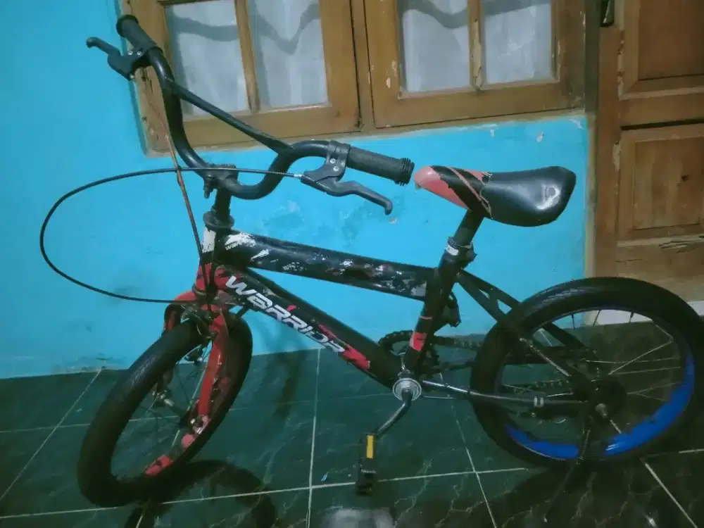 Sepeda BMX Warrior 16