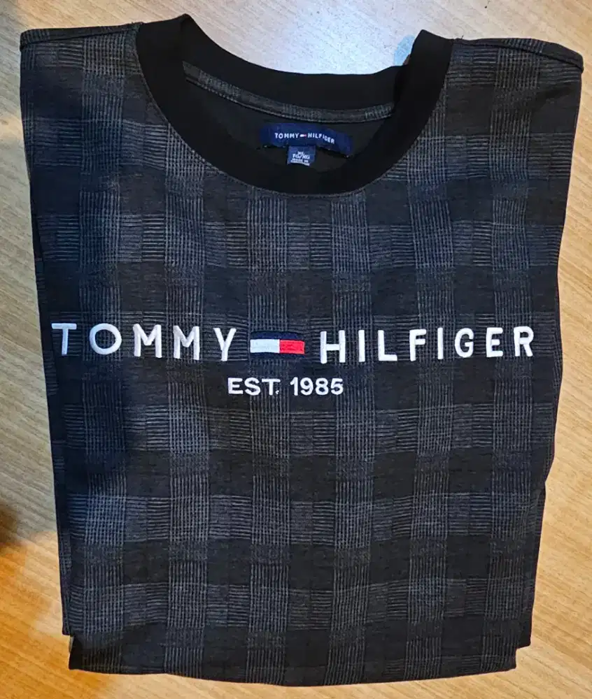 Tommy Hilfiger Sweater EST. 1985 XL |  Classic Premium