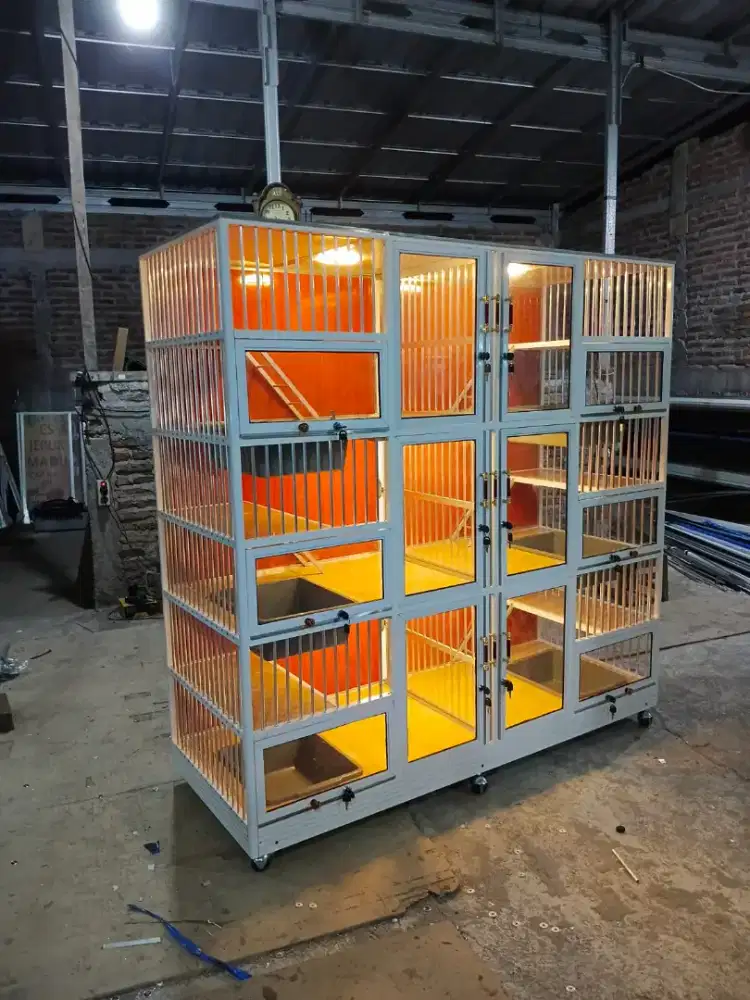 Kandang kucing alumunium pintu 6