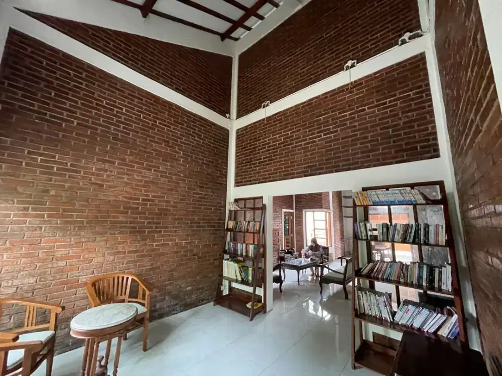 DIJUAL RUMAH KONSEP INDUSTRIAL FULL FURNISH