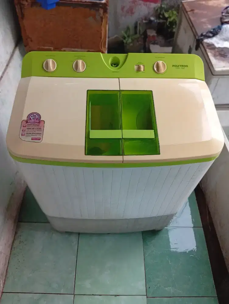 MESIN CUCI MERK POLYTRON 9 KG
