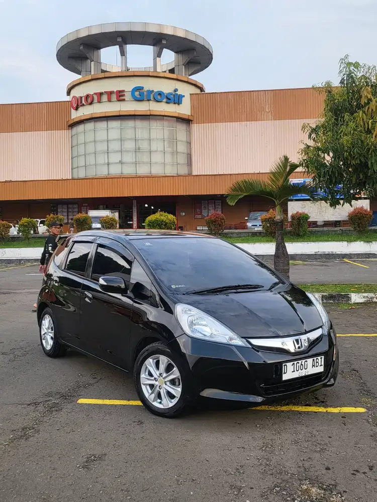 Honda Jazz GE8 1.5 S M/T 2013